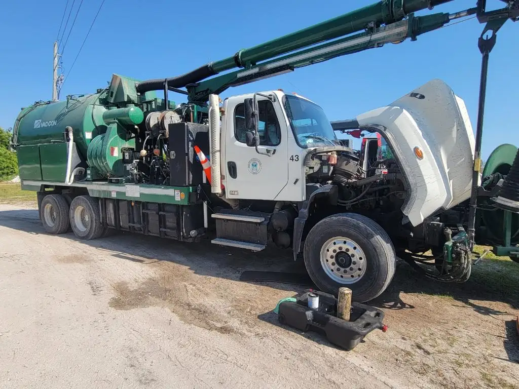 Empire Truck Repair & Road Service (78)